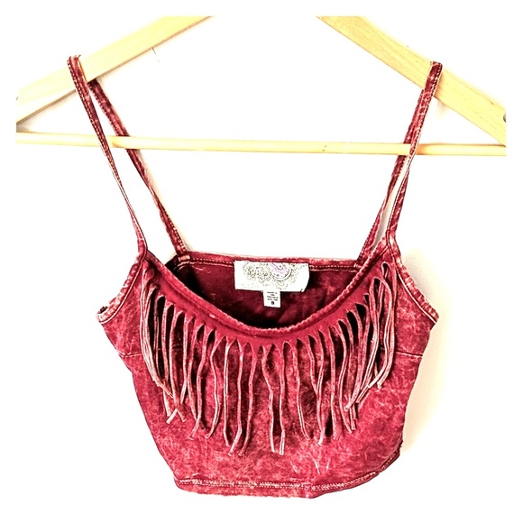 Ecote Tops - Ecote tassle crop